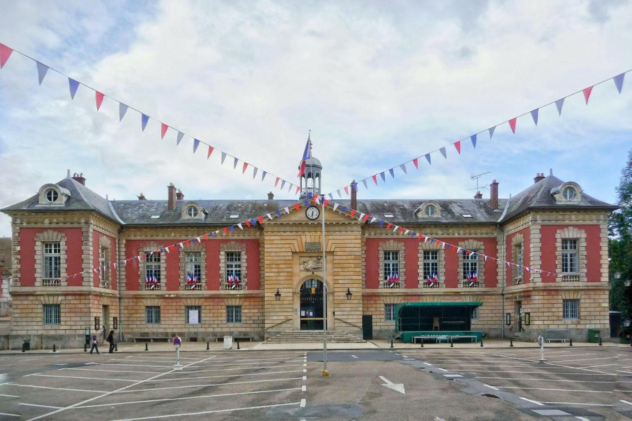 Le Nid Douillet D'Angelique Et David Avec Parking Leilighet Rambouillet Eksteriør bilde